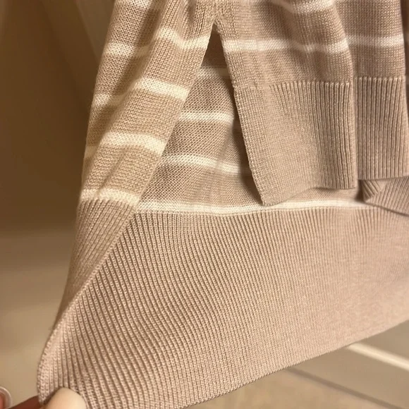 EUC Lululemon Post Savasana Striped Tan White Pullover Sweater- Size 6 - Picture 10 of 13